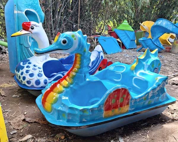 perahu kuda laut warna biru